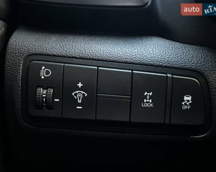 Сірий Хендай Туксон, об'ємом двигуна 2 л та пробігом 97 тис. км за 22000 $, фото 6 на Automoto.ua