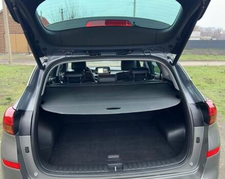 Сірий Хендай Туксон, об'ємом двигуна 2 л та пробігом 103 тис. км за 24700 $, фото 10 на Automoto.ua