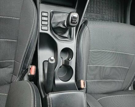 Сірий Хендай Туксон, об'ємом двигуна 2 л та пробігом 136 тис. км за 17300 $, фото 11 на Automoto.ua