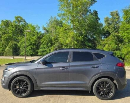 Серый Хендай Туксон, объемом двигателя 0 л и пробегом 65 тыс. км за 9500 $, фото 2 на Automoto.ua