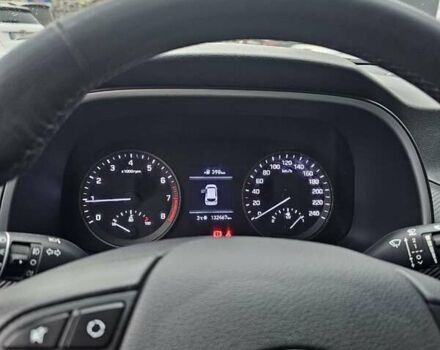 Сірий Хендай Туксон, об'ємом двигуна 2 л та пробігом 136 тис. км за 17300 $, фото 16 на Automoto.ua