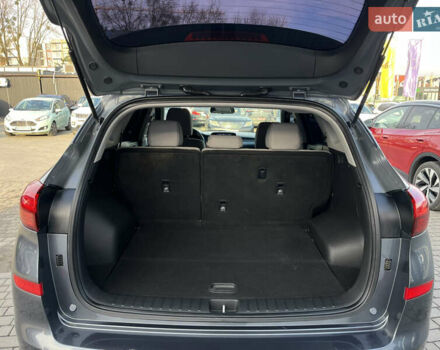 Сірий Хендай Туксон, об'ємом двигуна 0 л та пробігом 69 тис. км за 18350 $, фото 21 на Automoto.ua