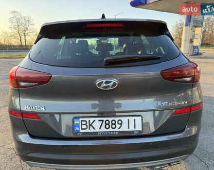 Серый Хендай Туксон, объемом двигателя 1.6 л и пробегом 214 тыс. км за 21000 $, фото 36 на Automoto.ua