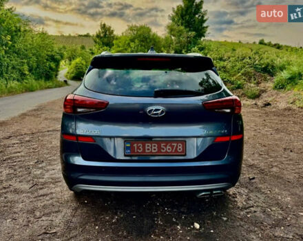 Серый Хендай Туксон, объемом двигателя 1.6 л и пробегом 110 тыс. км за 16999 $, фото 3 на Automoto.ua