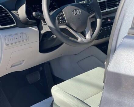 Сірий Хендай Туксон, об'ємом двигуна 2.4 л та пробігом 181 тис. км за 15300 $, фото 11 на Automoto.ua