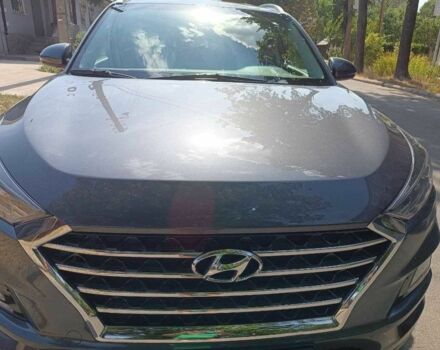 Серый Хендай Туксон, объемом двигателя 2 л и пробегом 53 тыс. км за 22300 $, фото 3 на Automoto.ua