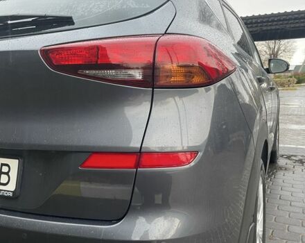 Хендай Туксон 2019 в Коростене на Automoto.ua Серый Хендай Туксон, объемом двигателя 2 л и пробегом 140 тыс. км за 19700 $, фото 3 на Automoto.ua