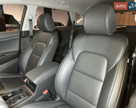 Серый Хендай Туксон, объемом двигателя 1.6 л и пробегом 147 тыс. км за 20500 $, фото 20 на Automoto.ua