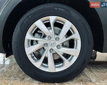 Серый Хендай Туксон, объемом двигателя 1.6 л и пробегом 147 тыс. км за 20500 $, фото 14 на Automoto.ua