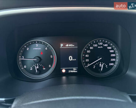 Серый Хендай Туксон, объемом двигателя 1.6 л и пробегом 214 тыс. км за 21000 $, фото 86 на Automoto.ua