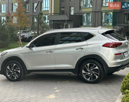 Сірий Хендай Туксон, об'ємом двигуна 2 л та пробігом 176 тис. км за 22999 $, фото 10 на Automoto.ua
