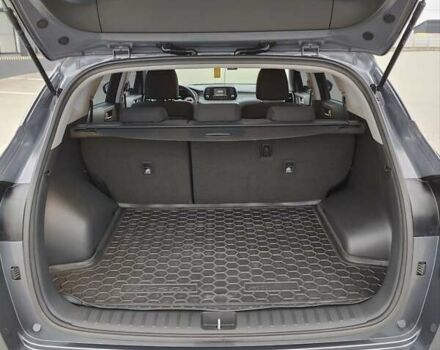 Серый Хендай Туксон, объемом двигателя 2 л и пробегом 60 тыс. км за 19500 $, фото 8 на Automoto.ua