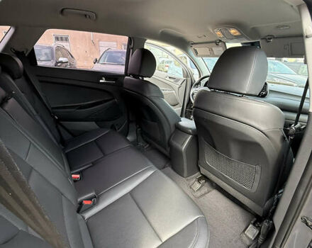 Серый Хендай Туксон, объемом двигателя 1.6 л и пробегом 124 тыс. км за 23499 $, фото 29 на Automoto.ua