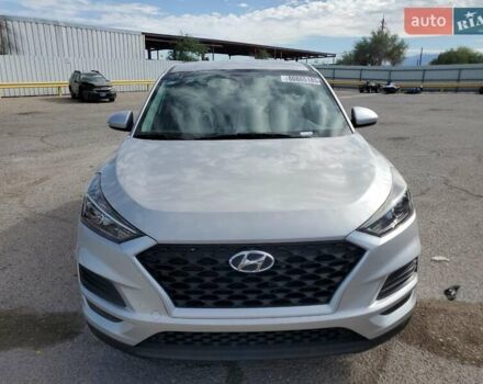 Серый Хендай Туксон, объемом двигателя 0 л и пробегом 92 тыс. км за 5300 $, фото 4 на Automoto.ua