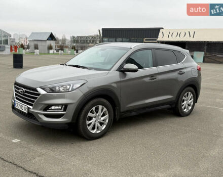 Серый Хендай Туксон, объемом двигателя 2 л и пробегом 167 тыс. км за 19400 $, фото 10 на Automoto.ua