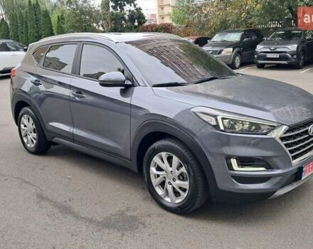 Серый Хендай Туксон, объемом двигателя 2 л и пробегом 135 тыс. км за 24500 $, фото 7 на Automoto.ua