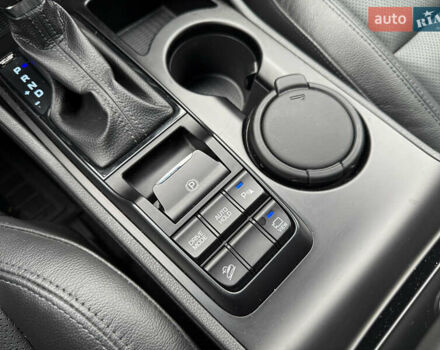 Серый Хендай Туксон, объемом двигателя 2 л и пробегом 28 тыс. км за 32800 $, фото 44 на Automoto.ua