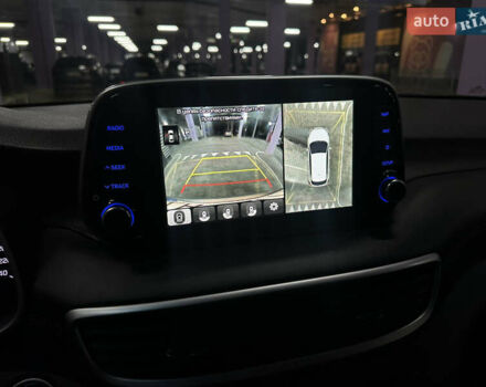 Серый Хендай Туксон, объемом двигателя 2 л и пробегом 28 тыс. км за 30200 $, фото 16 на Automoto.ua