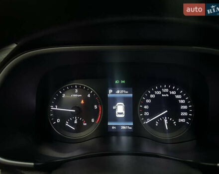 Серый Хендай Туксон, объемом двигателя 2 л и пробегом 28 тыс. км за 30200 $, фото 8 на Automoto.ua