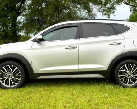 Сірий Хендай Туксон, об'ємом двигуна 2.4 л та пробігом 39 тис. км за 9000 $, фото 3 на Automoto.ua