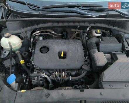 Серый Хендай Туксон, объемом двигателя 2 л и пробегом 92 тыс. км за 23500 $, фото 22 на Automoto.ua