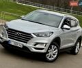 Серый Хендай Туксон, объемом двигателя 2 л и пробегом 32 тыс. км за 22800 $, фото 1 на Automoto.ua