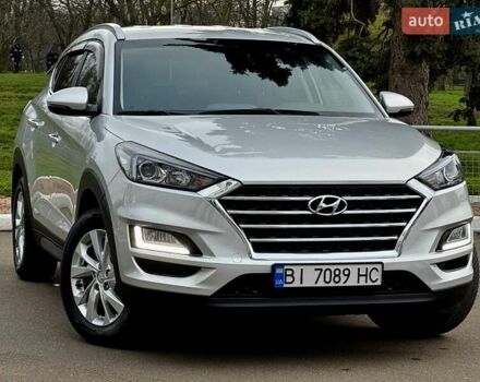 Серый Хендай Туксон, объемом двигателя 2 л и пробегом 32 тыс. км за 22800 $, фото 22 на Automoto.ua