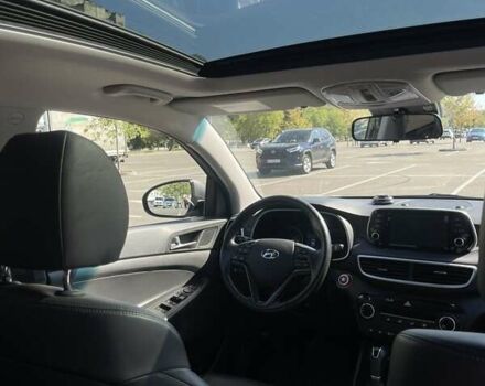 Сірий Хендай Туксон, об'ємом двигуна 2 л та пробігом 81 тис. км за 22000 $, фото 12 на Automoto.ua