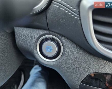 Серый Хендай Туксон, объемом двигателя 2 л и пробегом 21 тыс. км за 22500 $, фото 55 на Automoto.ua