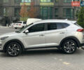 Сірий Хендай Туксон, об'ємом двигуна 2 л та пробігом 176 тис. км за 22999 $, фото 9 на Automoto.ua