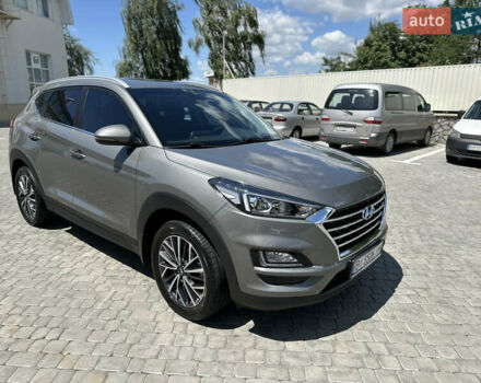 Сірий Хендай Туксон, об'ємом двигуна 2 л та пробігом 25 тис. км за 24000 $, фото 7 на Automoto.ua