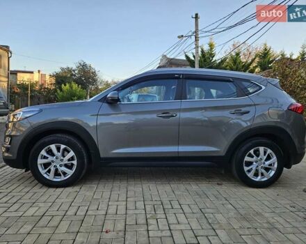 Серый Хендай Туксон, объемом двигателя 2 л и пробегом 21 тыс. км за 22500 $, фото 12 на Automoto.ua