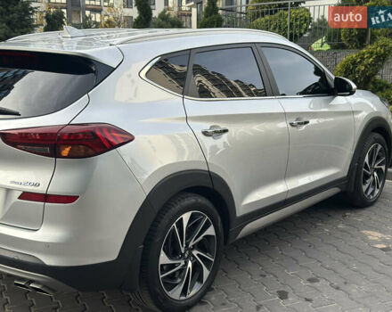 Сірий Хендай Туксон, об'ємом двигуна 2 л та пробігом 176 тис. км за 22999 $, фото 18 на Automoto.ua