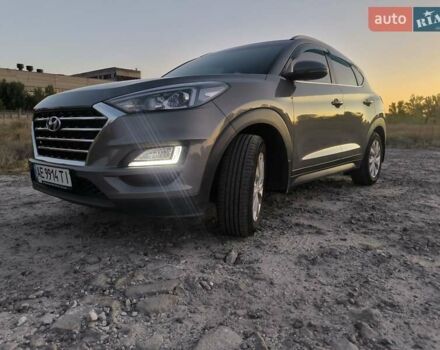 Серый Хендай Туксон, объемом двигателя 2 л и пробегом 92 тыс. км за 23500 $, фото 32 на Automoto.ua