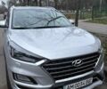 Серый Хендай Туксон, объемом двигателя 2 л и пробегом 85 тыс. км за 25000 $, фото 1 на Automoto.ua