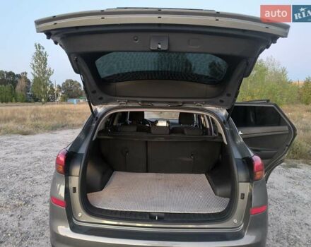 Серый Хендай Туксон, объемом двигателя 2 л и пробегом 92 тыс. км за 23500 $, фото 9 на Automoto.ua