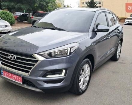 Серый Хендай Туксон, объемом двигателя 2 л и пробегом 135 тыс. км за 24500 $, фото 4 на Automoto.ua