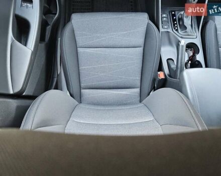 Серый Хендай Туксон, объемом двигателя 2 л и пробегом 21 тыс. км за 22500 $, фото 31 на Automoto.ua