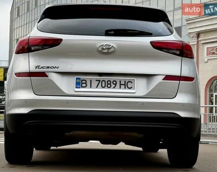 Серый Хендай Туксон, объемом двигателя 2 л и пробегом 32 тыс. км за 22800 $, фото 9 на Automoto.ua