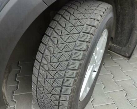 Серый Хендай Туксон, объемом двигателя 2 л и пробегом 60 тыс. км за 19500 $, фото 12 на Automoto.ua