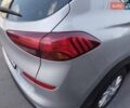 Сірий Хендай Туксон, об'ємом двигуна 2 л та пробігом 167 тис. км за 22700 $, фото 4 на Automoto.ua