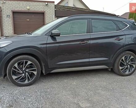 Сірий Хендай Туксон, об'ємом двигуна 2 л та пробігом 17 тис. км за 29000 $, фото 5 на Automoto.ua