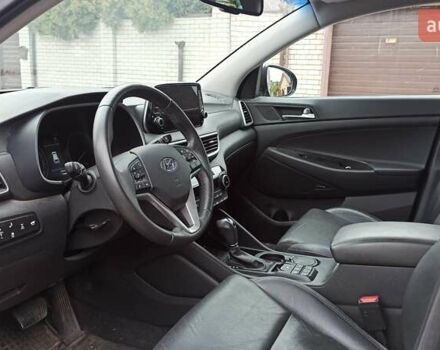 Сірий Хендай Туксон, об'ємом двигуна 2 л та пробігом 17 тис. км за 29000 $, фото 7 на Automoto.ua