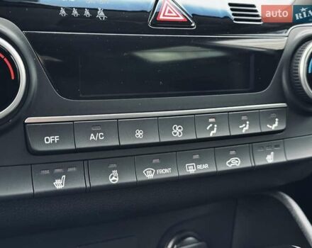 Серый Хендай Туксон, объемом двигателя 2 л и пробегом 32 тыс. км за 22800 $, фото 65 на Automoto.ua