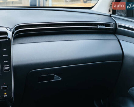 Хендай Туксон 2021 в Харькове на Automoto.ua Серый Хендай Туксон, объемом двигателя 2 л и пробегом 84 тыс. км за 24800 $, фото 37 на Automoto.ua