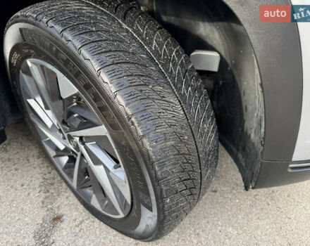 Сірий Хендай Туксон, об'ємом двигуна 2 л та пробігом 94 тис. км за 23500 $, фото 16 на Automoto.ua