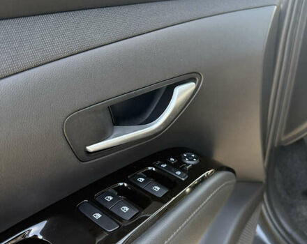 Серый Хендай Туксон, объемом двигателя 2 л и пробегом 52 тыс. км за 27499 $, фото 15 на Automoto.ua