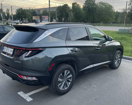 Серый Хендай Туксон, объемом двигателя 1.6 л и пробегом 28 тыс. км за 24600 $, фото 2 на Automoto.ua