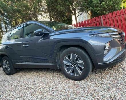 Серый Хендай Туксон, объемом двигателя 2 л и пробегом 98 тыс. км за 24000 $, фото 4 на Automoto.ua