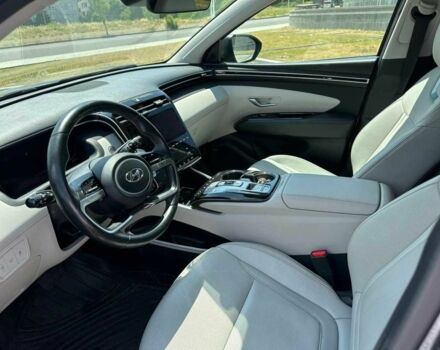 Серый Хендай Туксон, объемом двигателя 0 л и пробегом 107 тыс. км за 16500 $, фото 3 на Automoto.ua